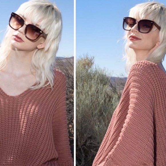 ❄️SOFT RED BEAN KNIT SWEATER - Picture 5 of 7